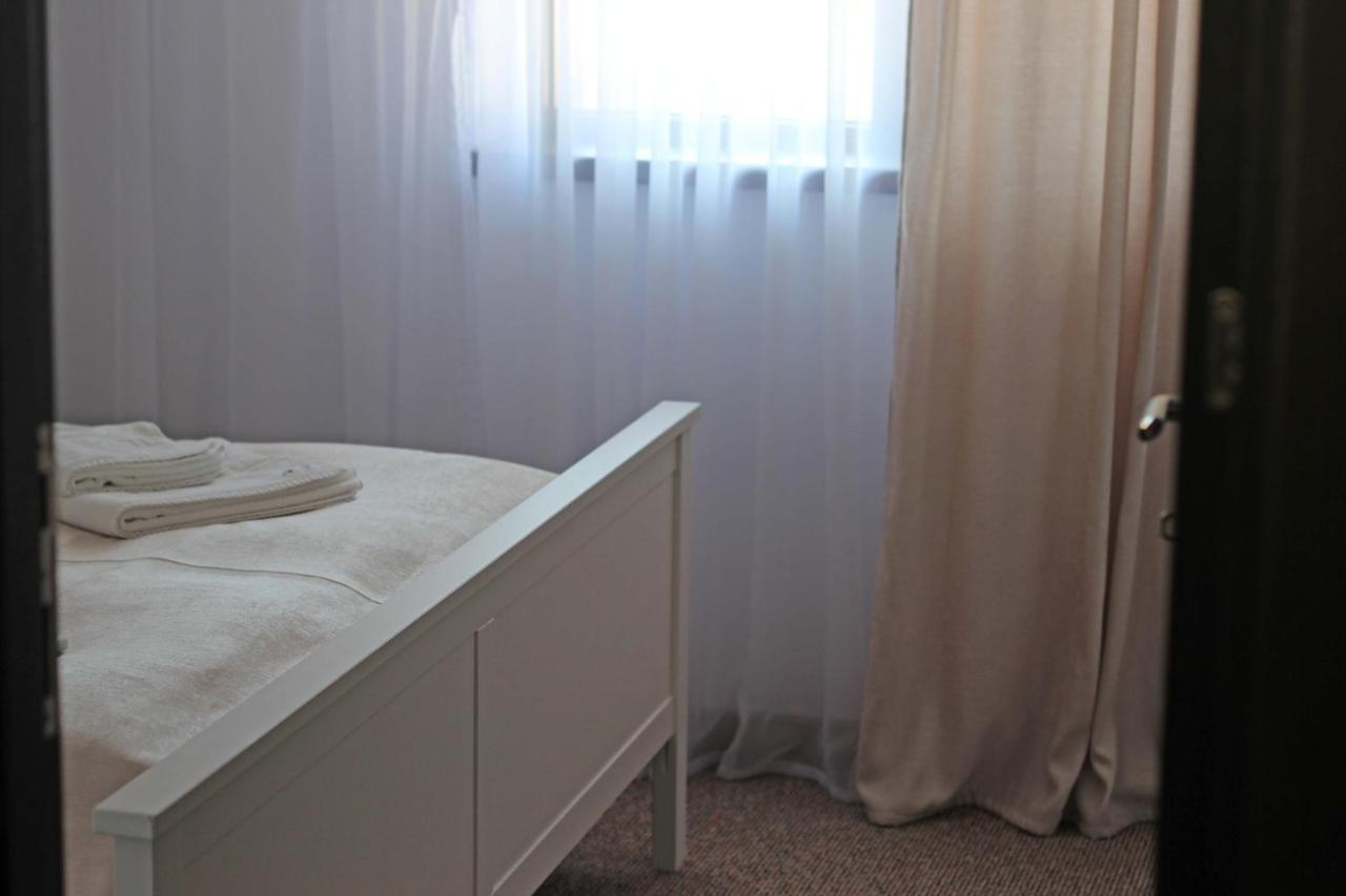 Pensiunea Casa Iorgovanul Urseni Mosnita Noua Exterior foto